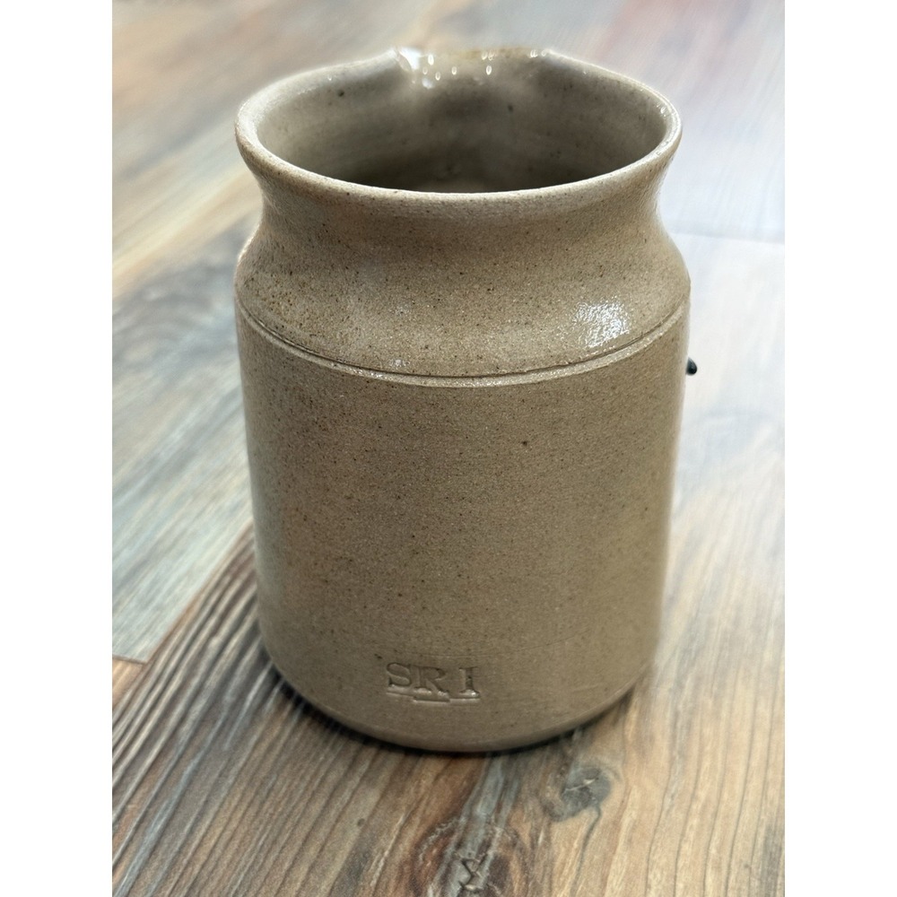 VTG SRI Glaze Art Pottery 4.0" Pitcher w/ Cobalt Flowers - Picture 5 of 8